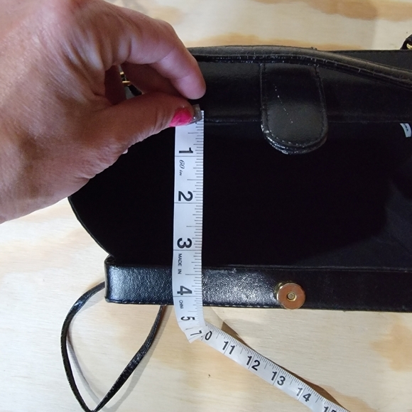 Vintage ~ Black Square Hardcase Handbag/accessory - Picture 9 of 12